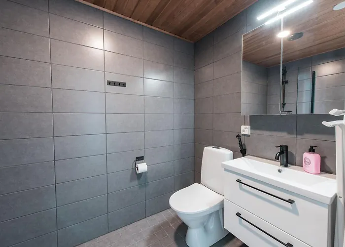 아파트 Forenom Serviced Koivuhaka 반타