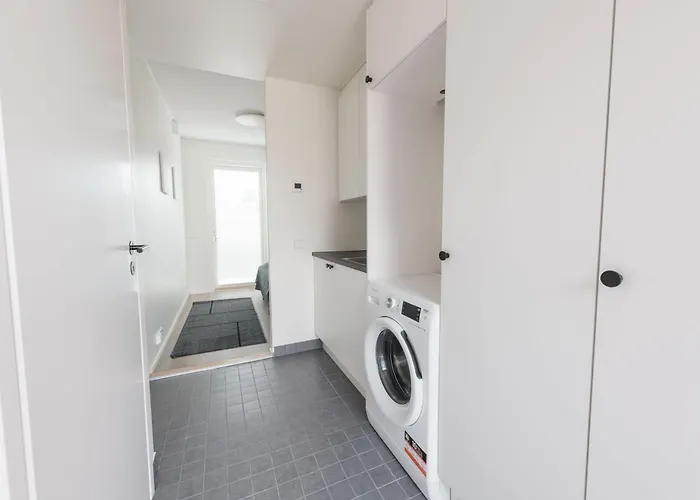 Forenom Serviced Koivuhaka 아파트 반타